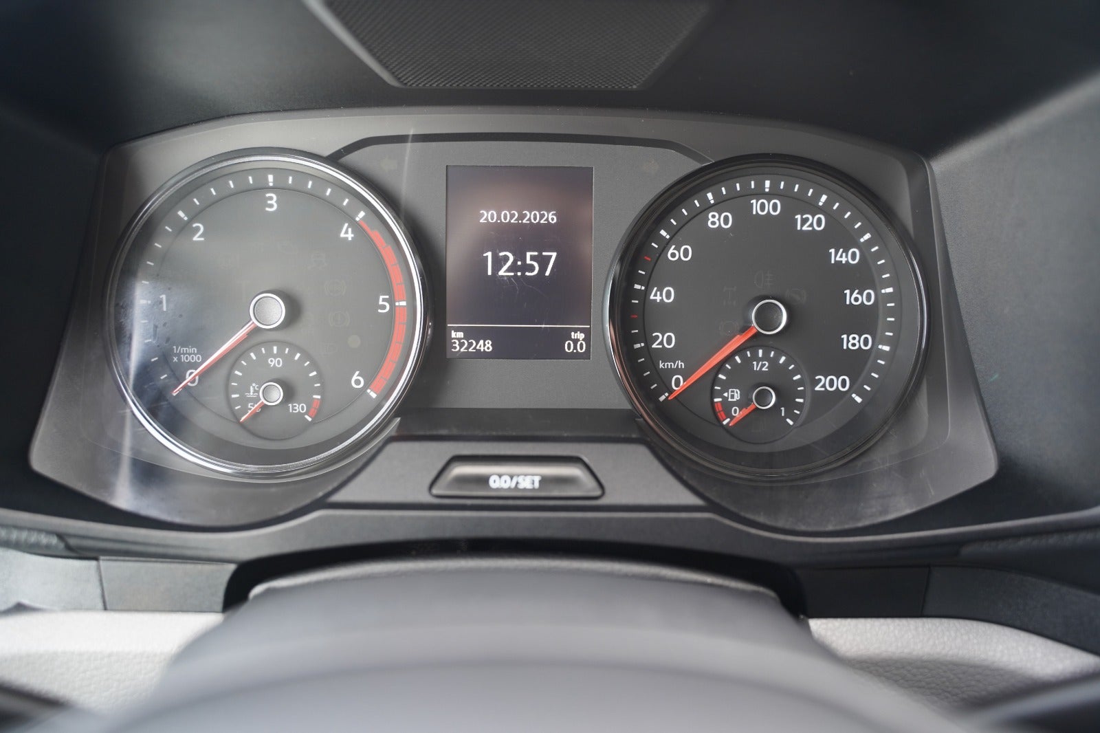 Billede af VW Crafter 35 2,0 TDi 140 Kassevogn L3H2