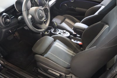 MINI Cooper SE Camden Edition