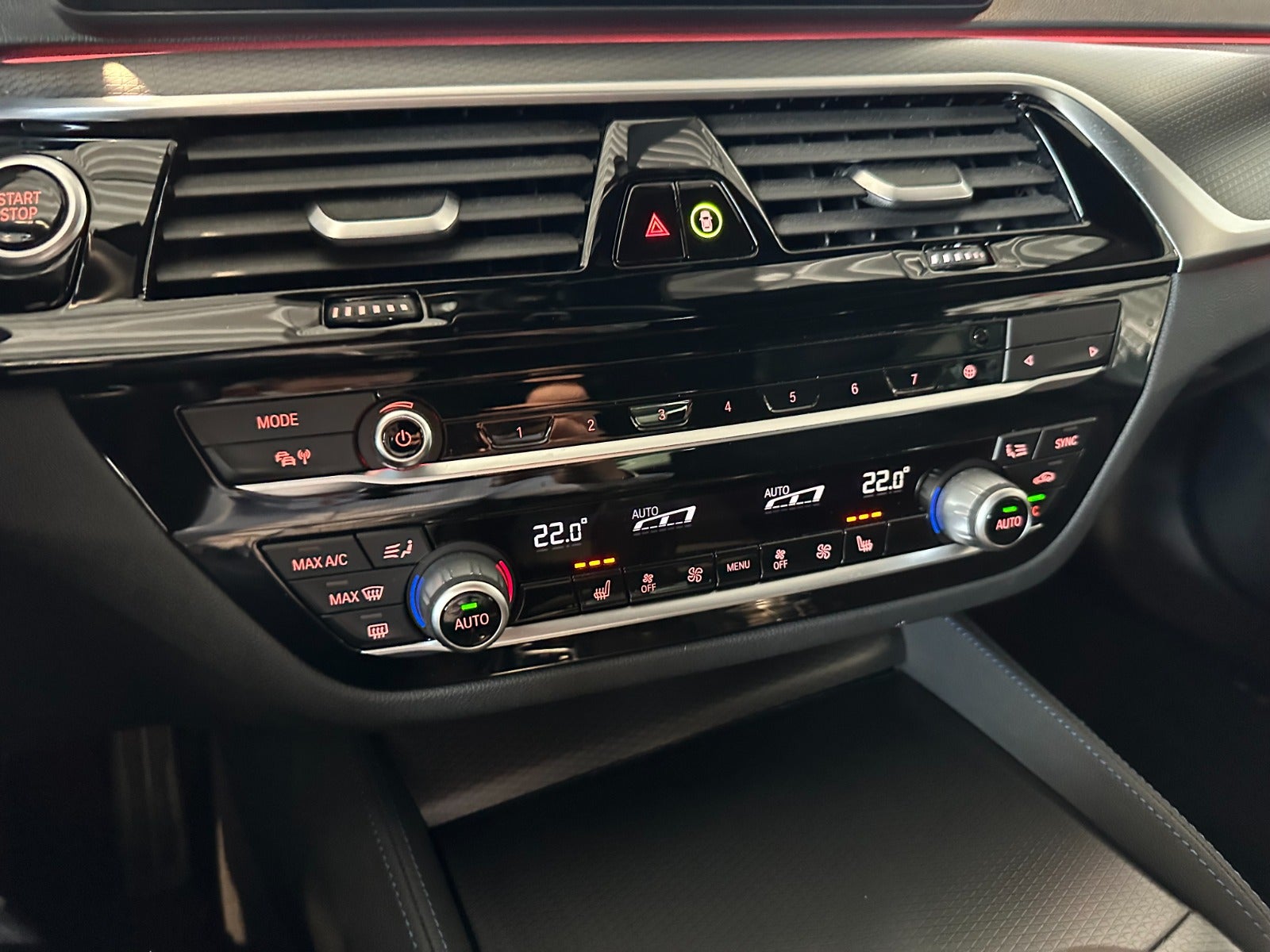 BMW 545e 3,0 M-Sport xDrive aut. 4d - 15
