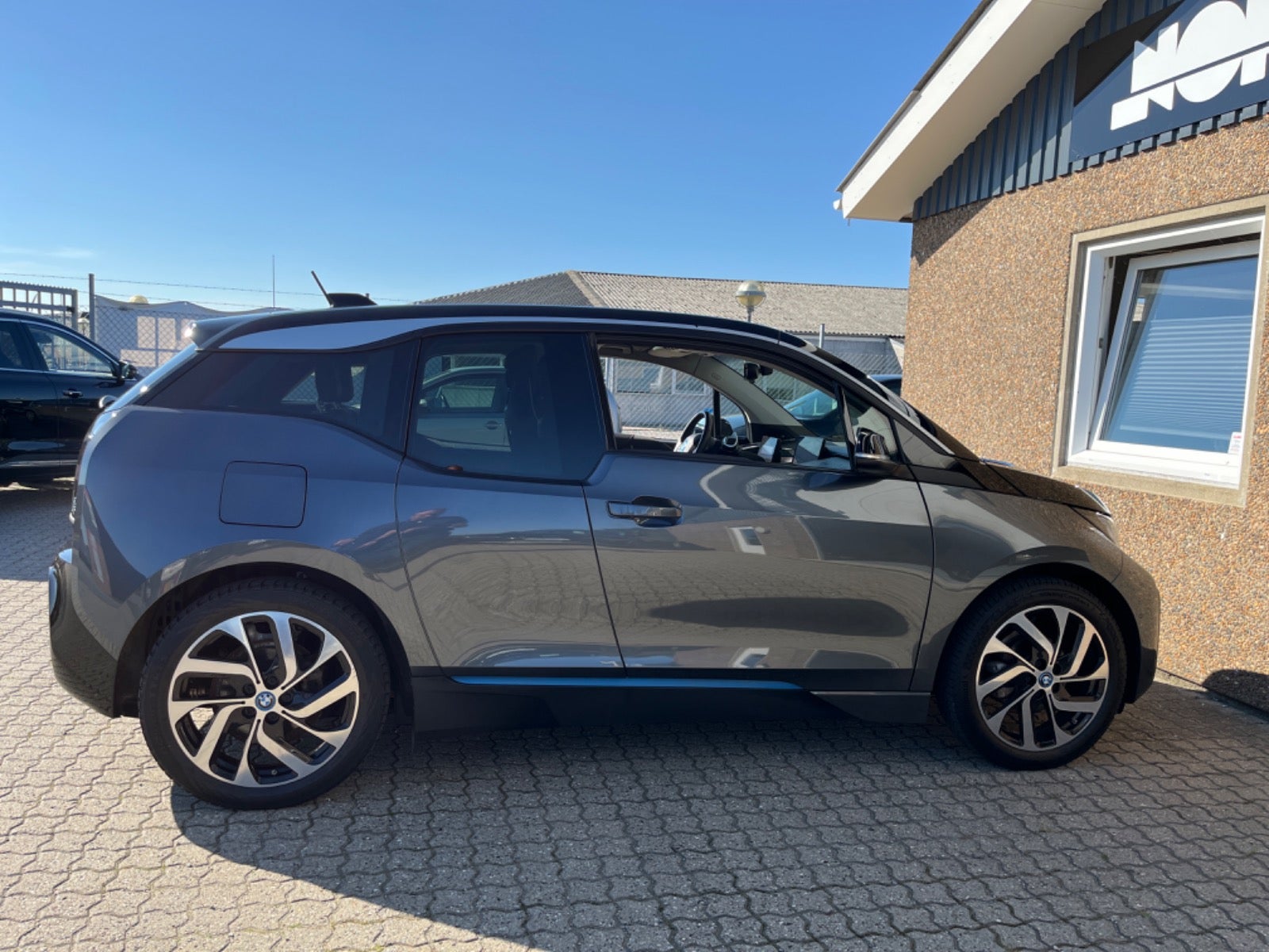 BMW i3  Charged Plus 5d - 3