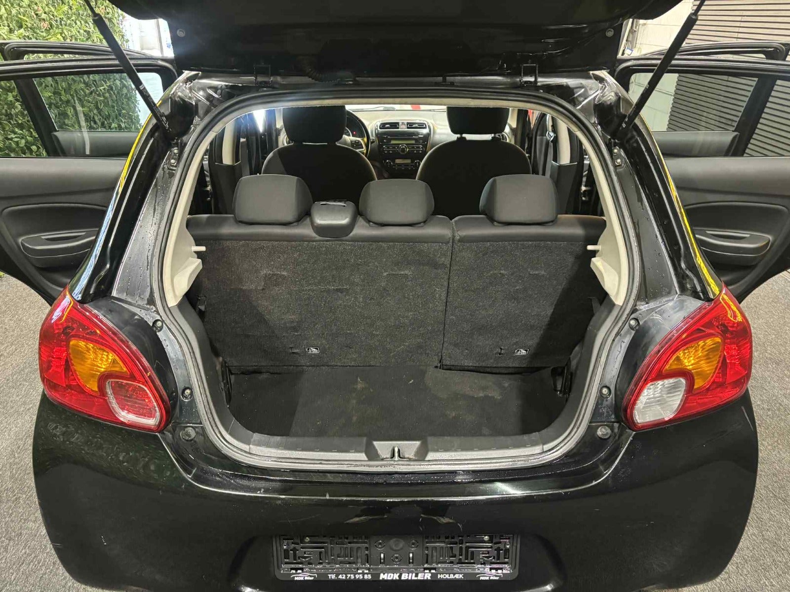 Billede af Mitsubishi Space Star 1,2 Black & White