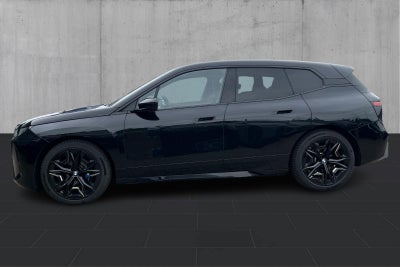 BMW iX xDrive45 M-Sport BMW iX xDrive45 M-Sport - 1