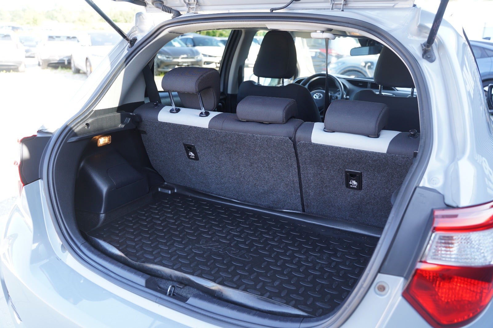 Billede af Toyota Yaris 1,5 Hybrid H3 Limited e-CVT