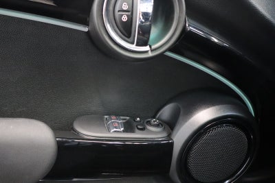 MINI Cooper SE Camden Edition