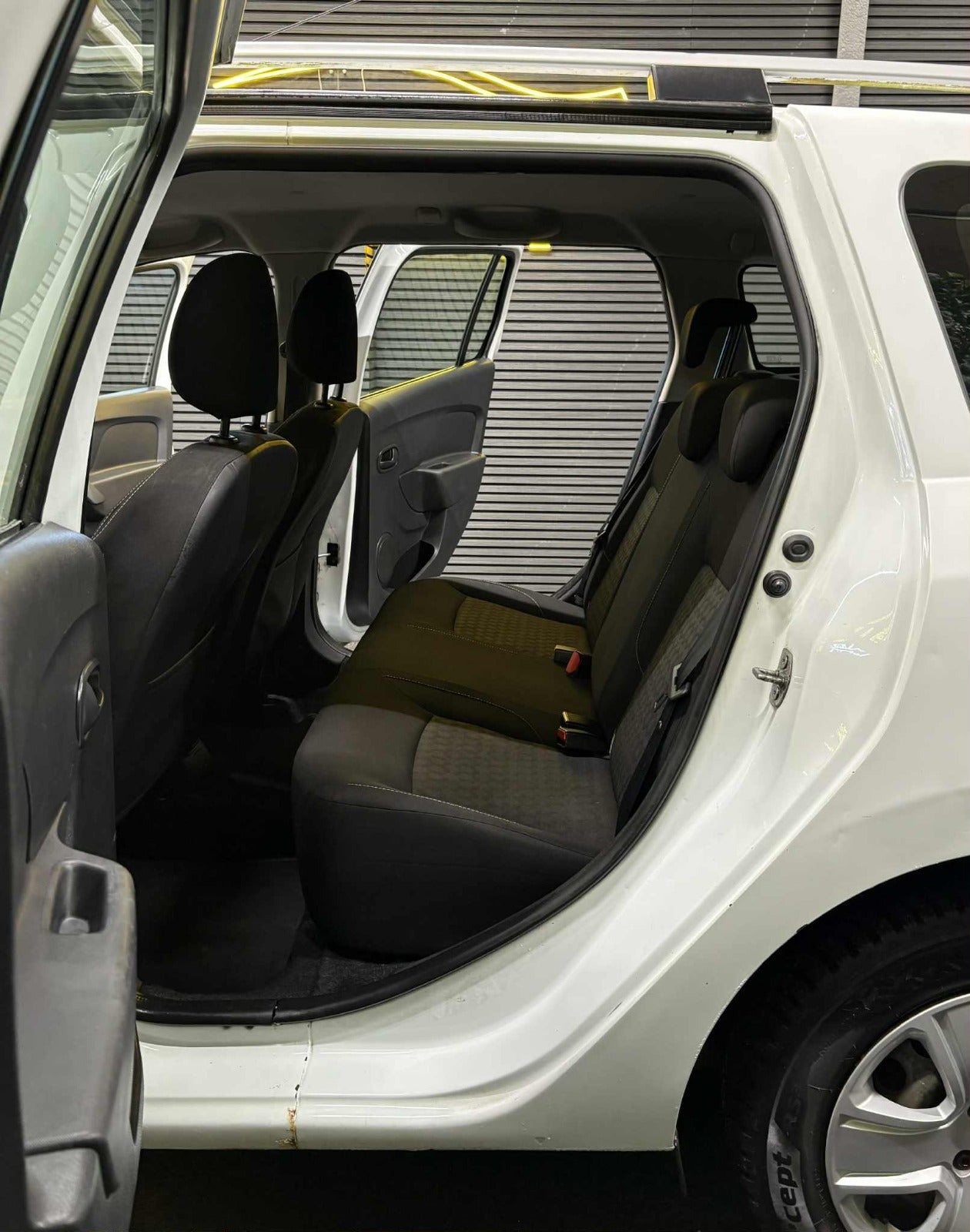 Billede af Dacia Logan 0,9 TCe 90 Laureate MCV Easy-R