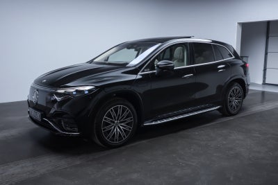 Mercedes EQS450 SUV  AMG Line 4Matic 7prs 5d