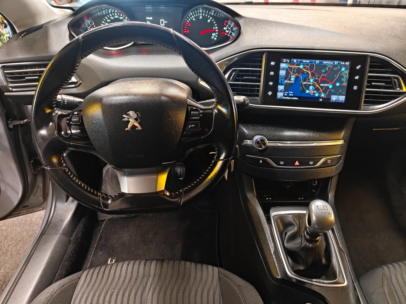Billede af Peugeot 308 1,6 BlueHDi 120 Active SW