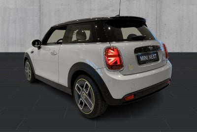 MINI Cooper SE Classic Trim - 2