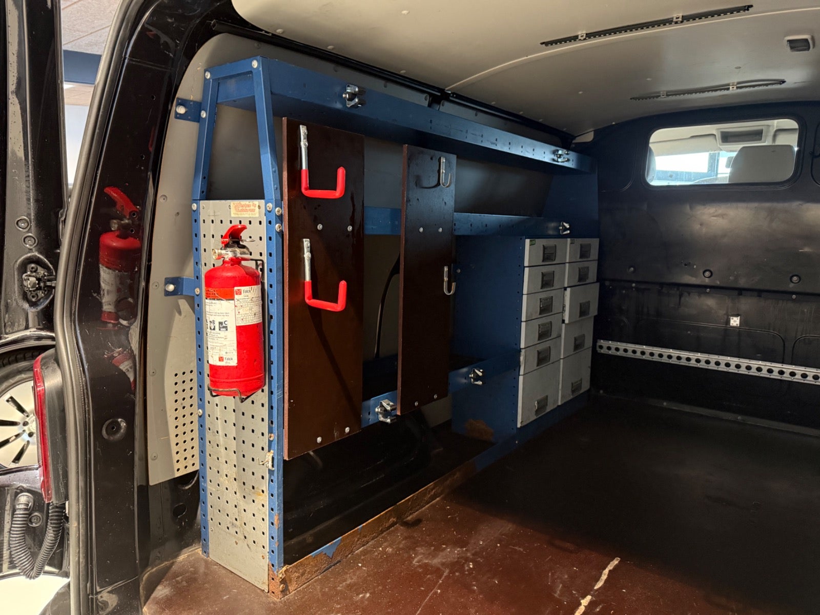 Billede af VW Transporter 2,0 TDi 84 Kassevogn kort