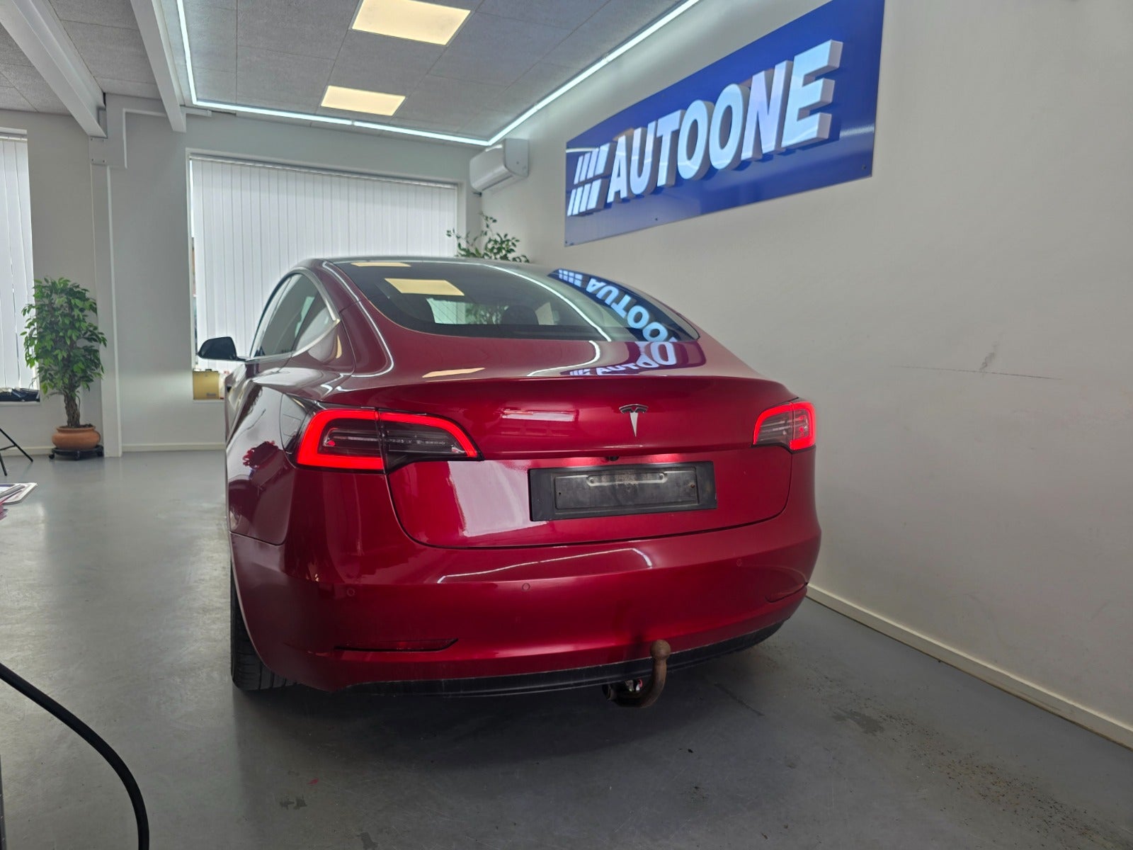 Billede af Tesla Model 3 Standard Range+ RWD