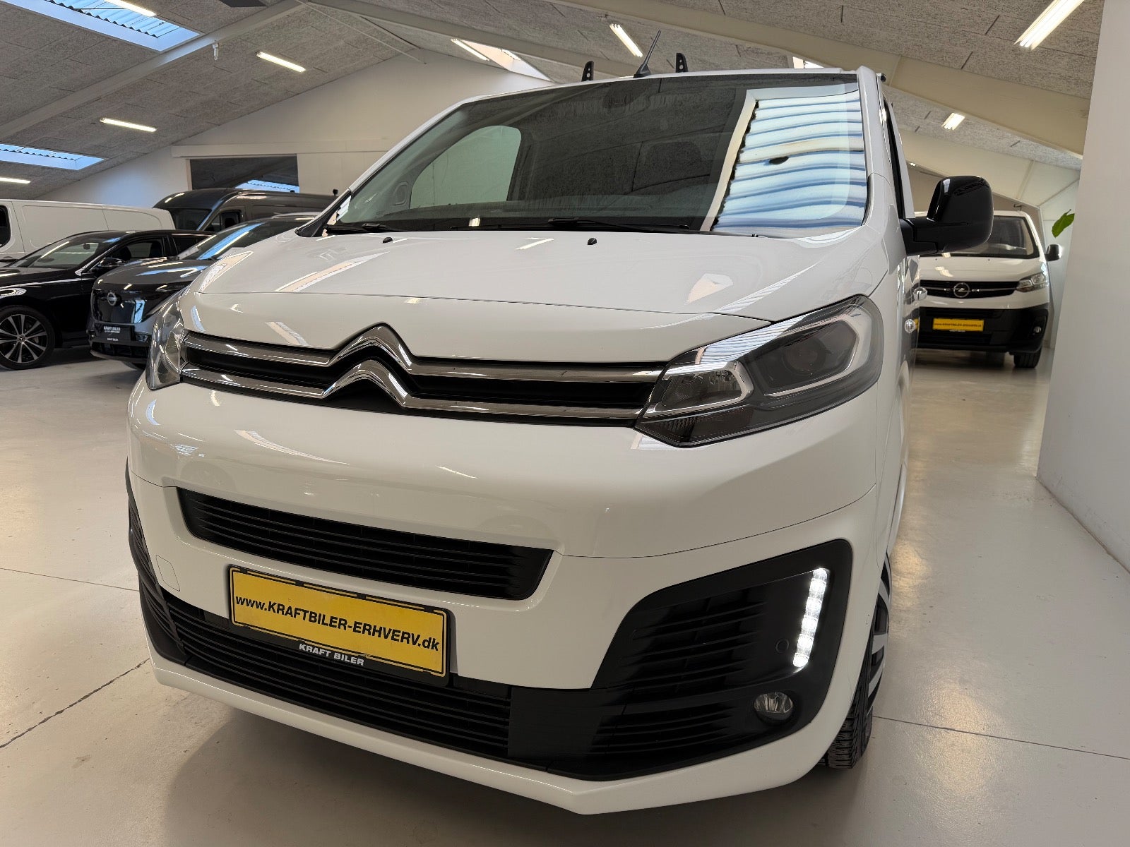 Billede af Citroën Jumpy 2,0 BlueHDi 180 L3 MasterLine EAT8