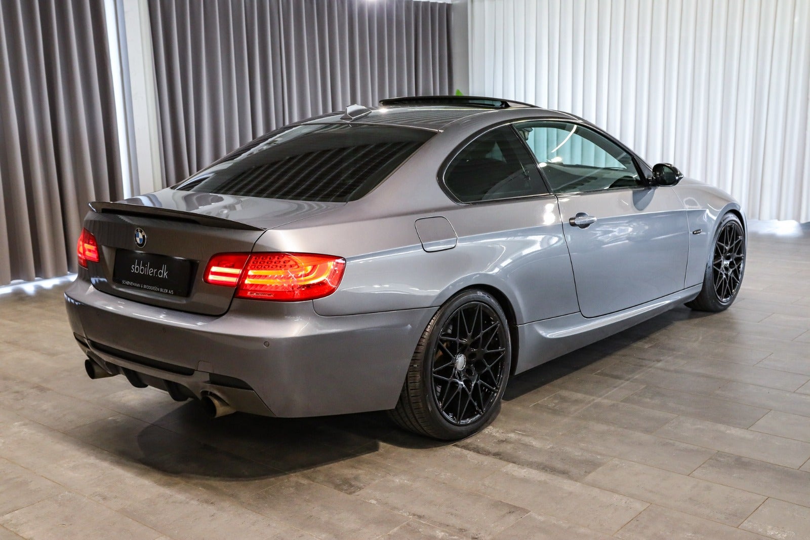 Billede af BMW 335i 3,0 Coupé Steptr.