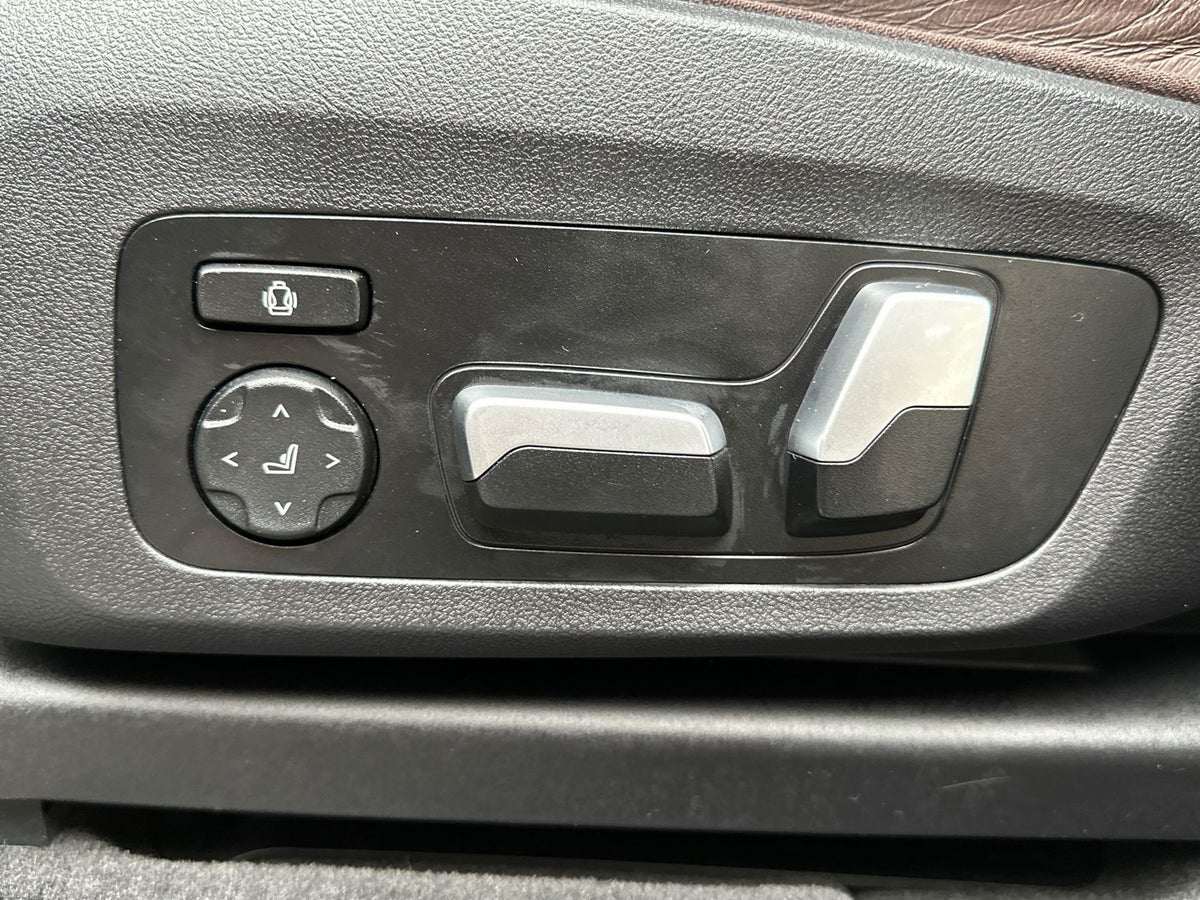 BMW iX3 Charged Plus billede 19