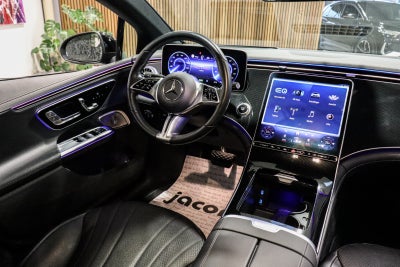 Mercedes EQE350