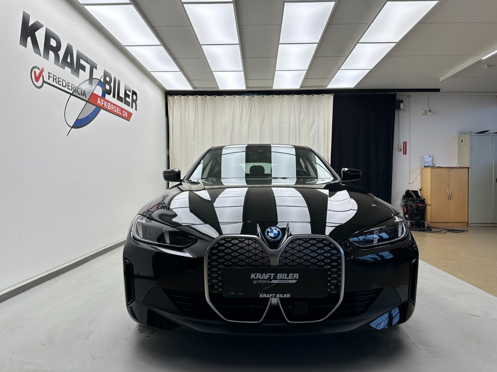 Billede af BMW i4  eDrive35