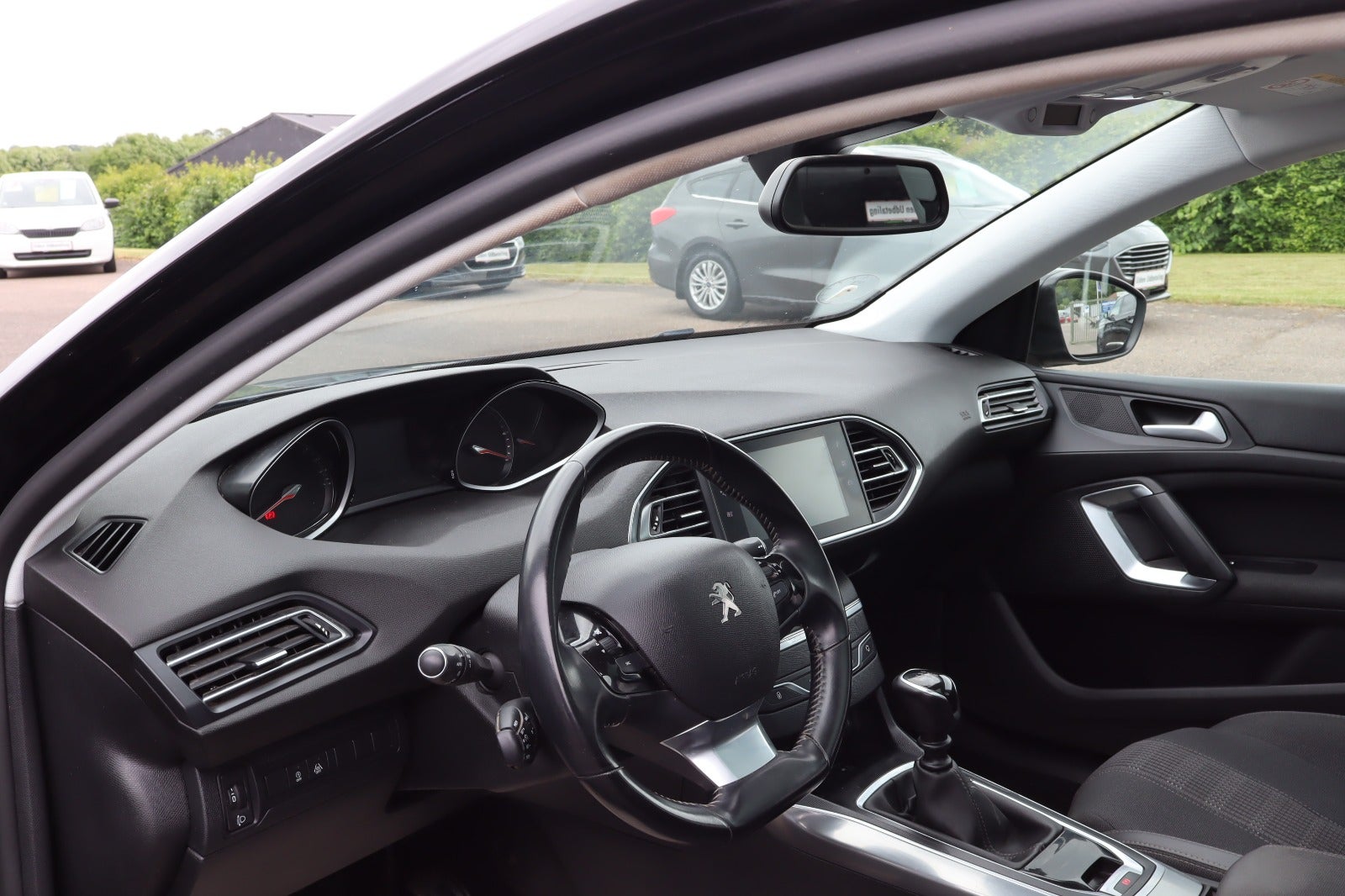 Billede af Peugeot 308 1,5 BlueHDi 130 Allure Lux SW
