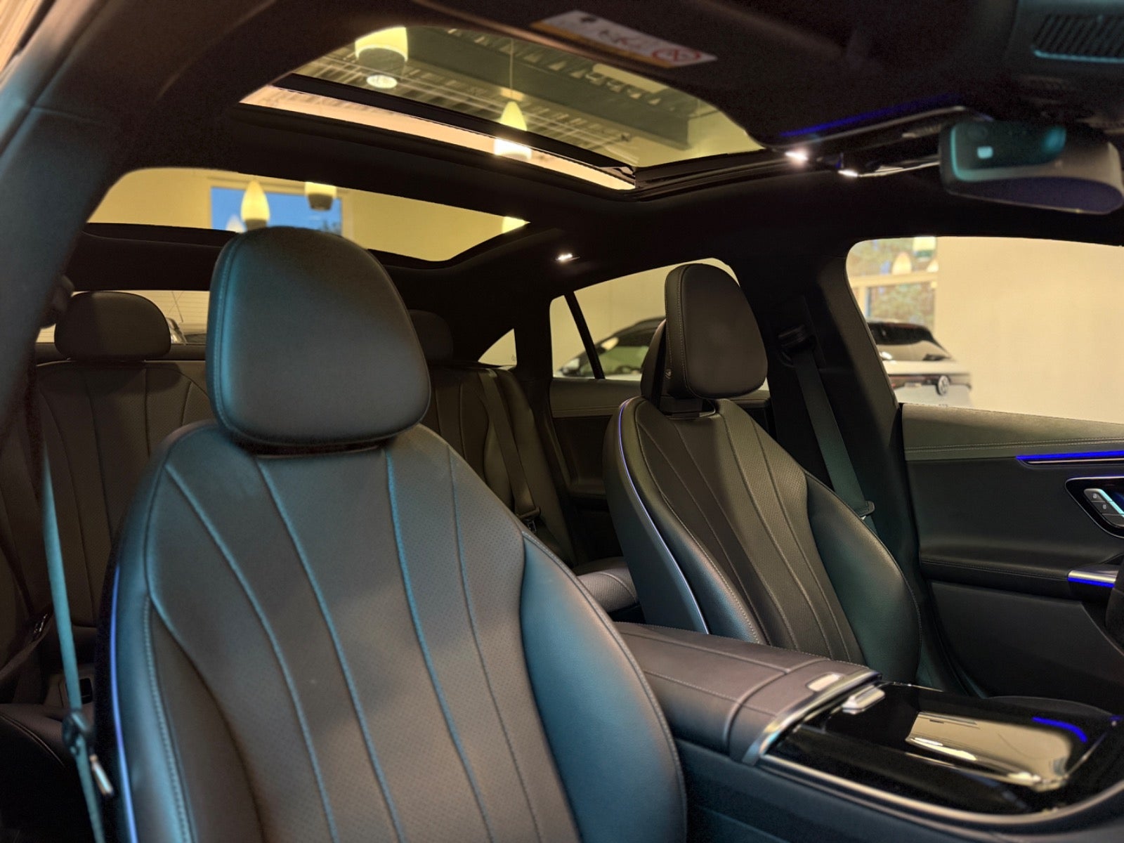 Mercedes EQE350 Electric Art