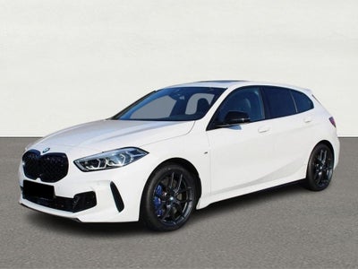 BMW M135i Connected xDrive aut.