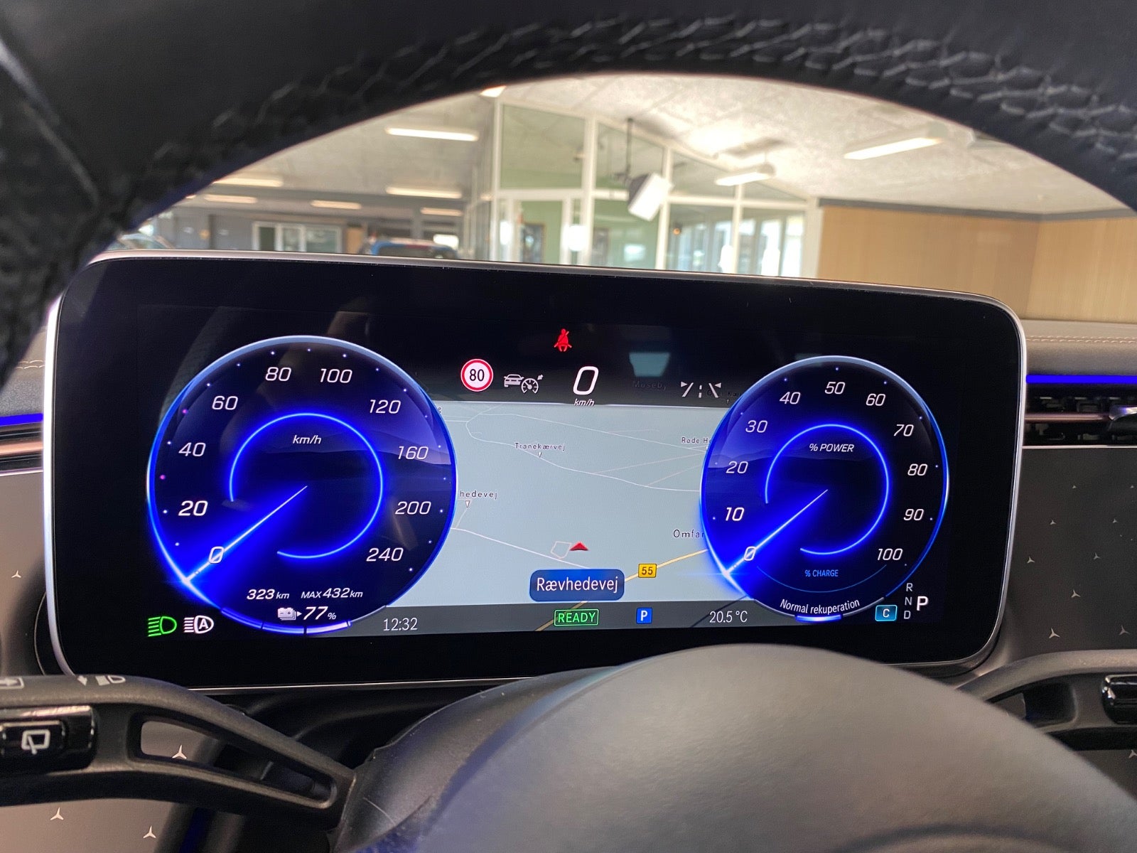 Mercedes EQE350+ SUV AMG Premium – 14