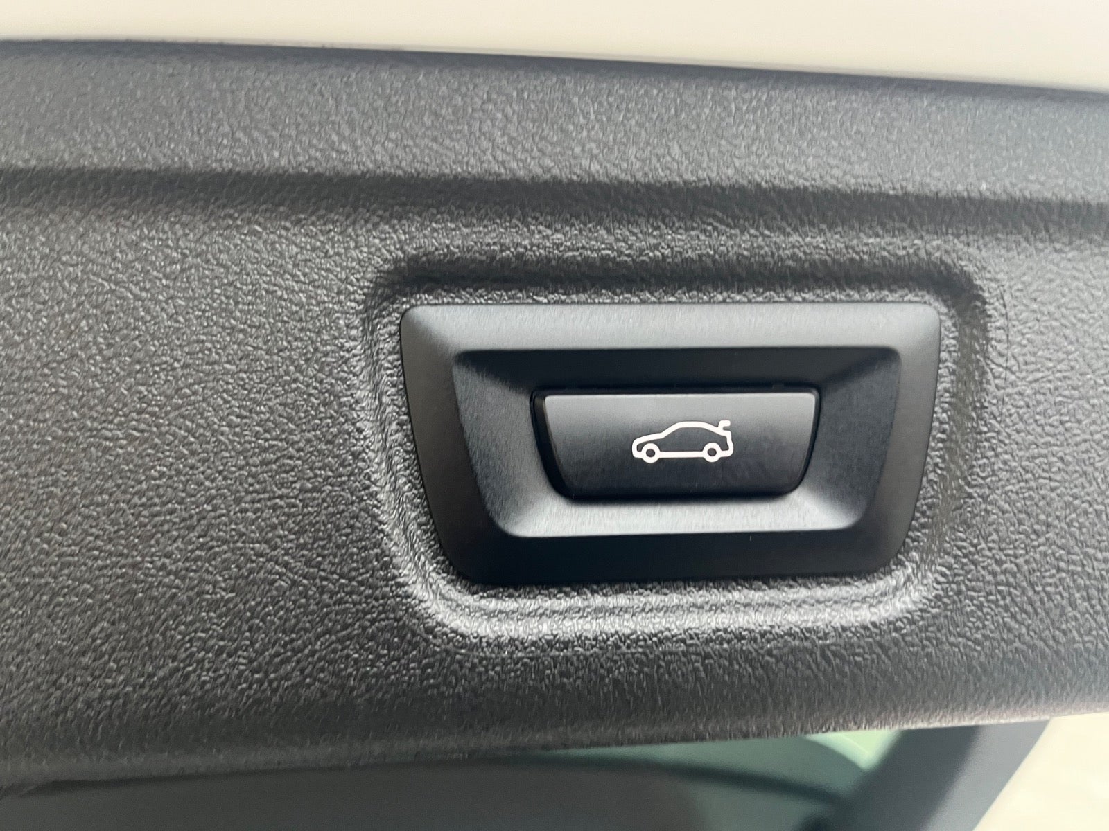 Billede af BMW 320e 2,0 Touring M-Sport aut.