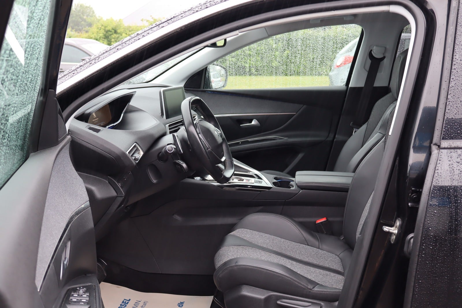 Billede af Peugeot 5008 1,2 PureTech 130 Allure EAT8 7prs