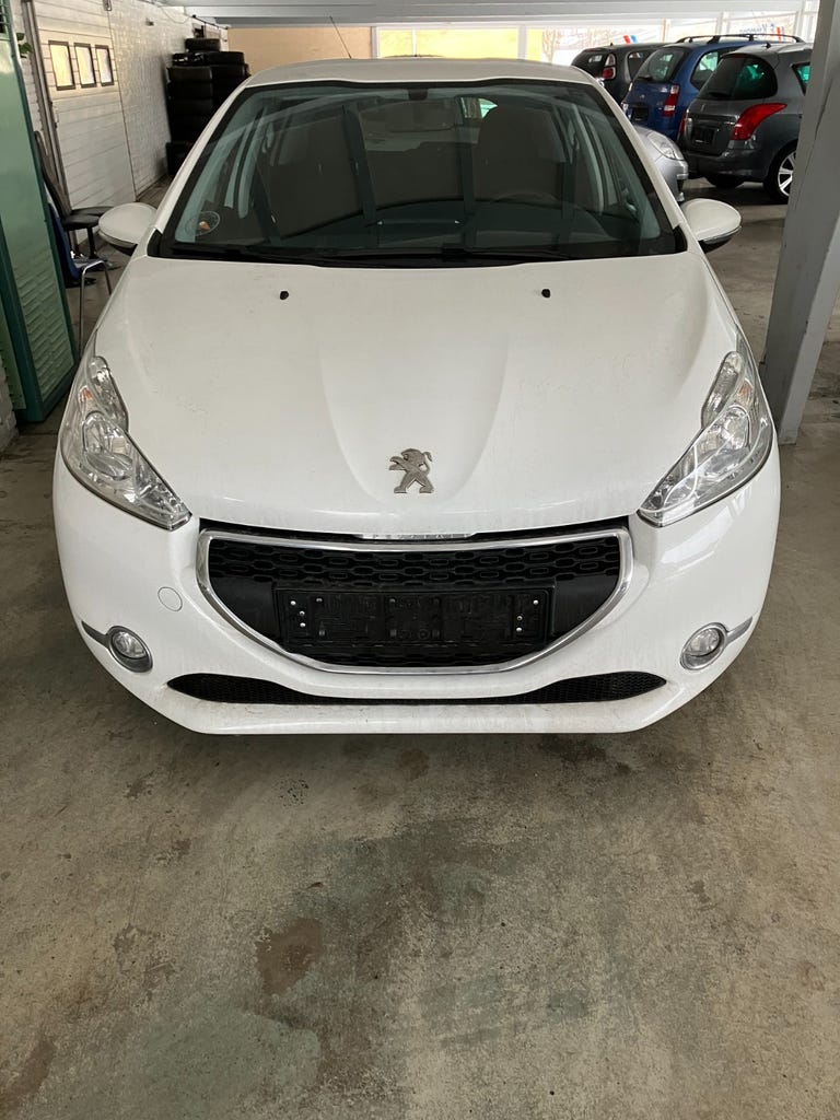 Peugeot 208 VTi 82 Active Navigator