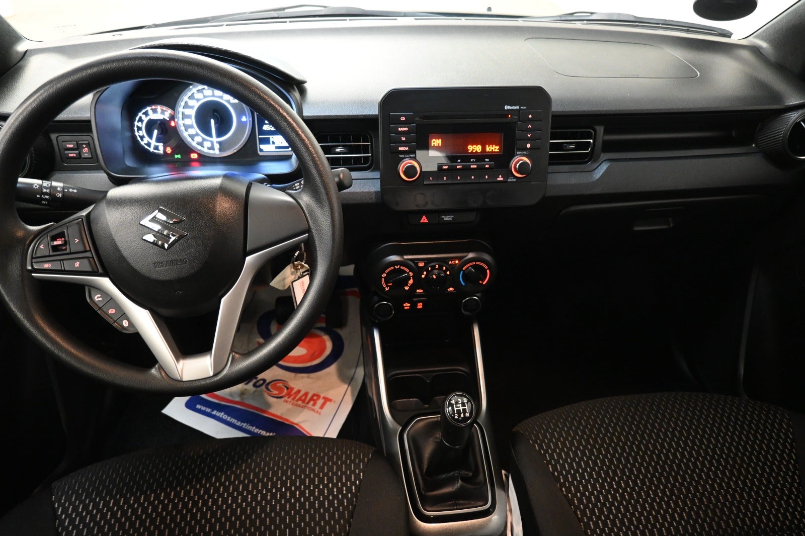 Suzuki Ignis mHybrid Club