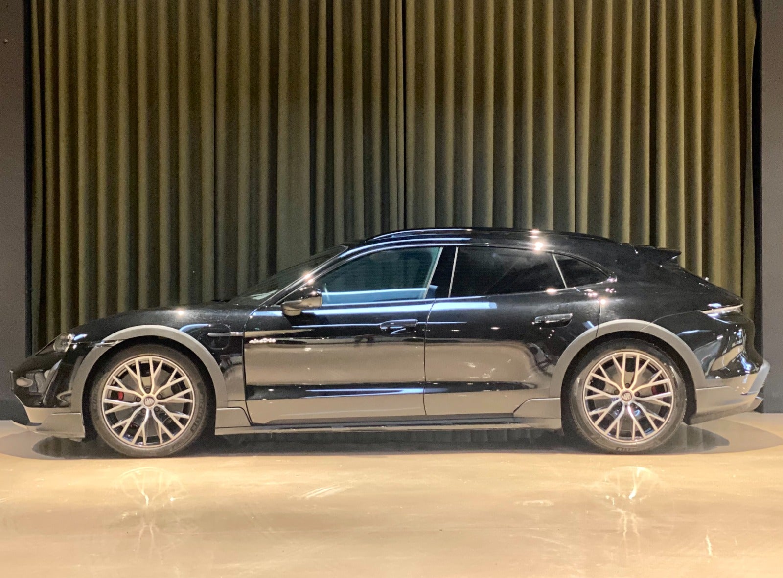 Billede af Porsche Taycan 4S  Performance+ Cross Turismo