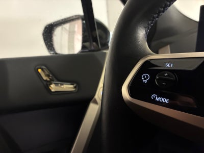 BMW iX xDrive40 Supercharged