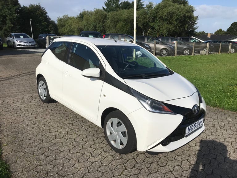 Toyota Aygo VVT-i x-touch