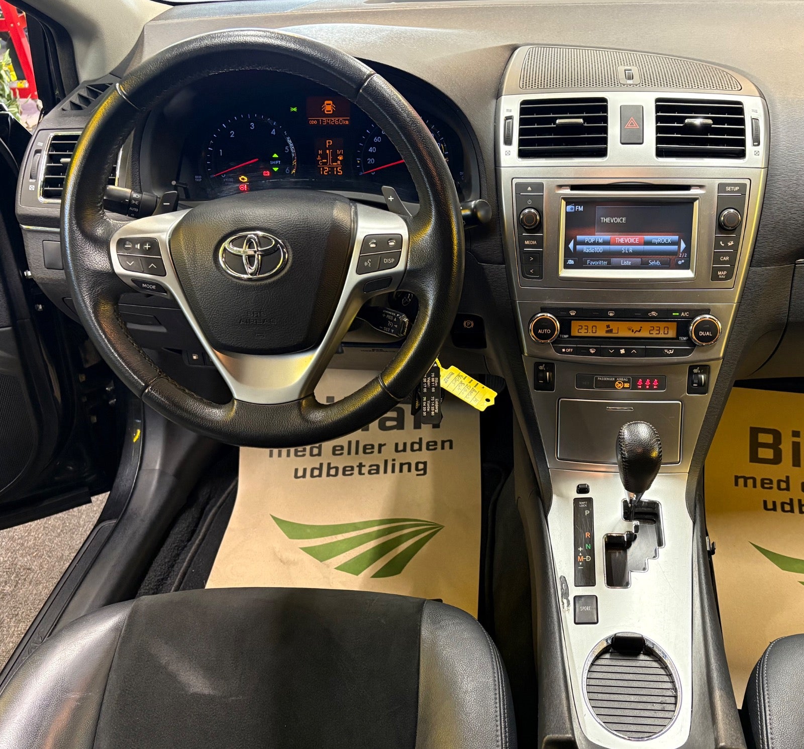 Billede af Toyota Avensis 2,2 D-CAT 150 T2 Premium stc. aut.