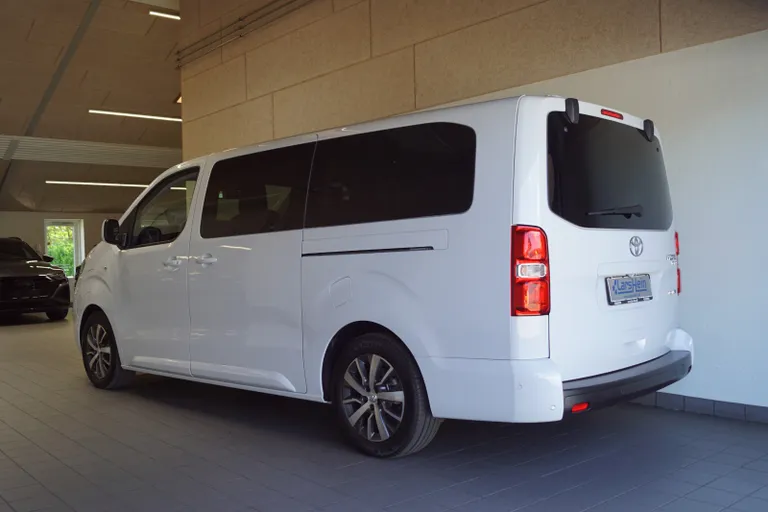 Toyota ProAce Verso Long Family
