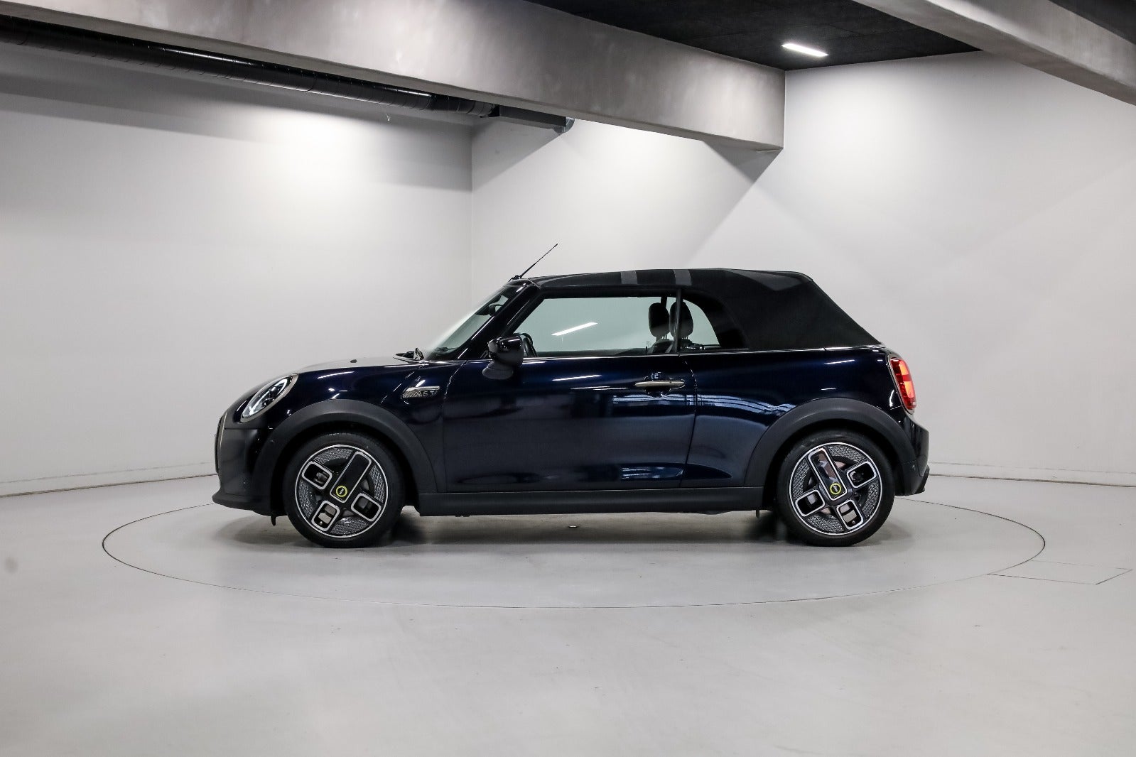 MINI Cooper SE Cabriolet