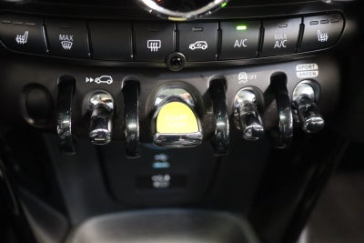 MINI Cooper SE Camden Edition