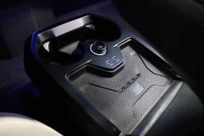 BMW iX xDrive40 Fully Charged