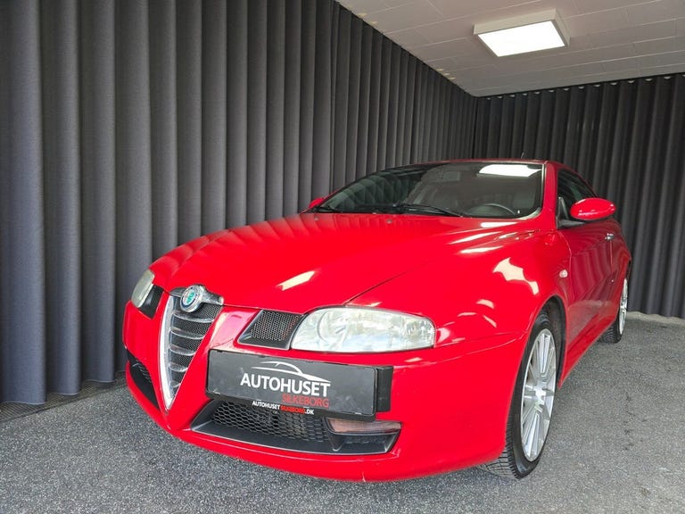 Alfa Romeo GT JTS Lusso