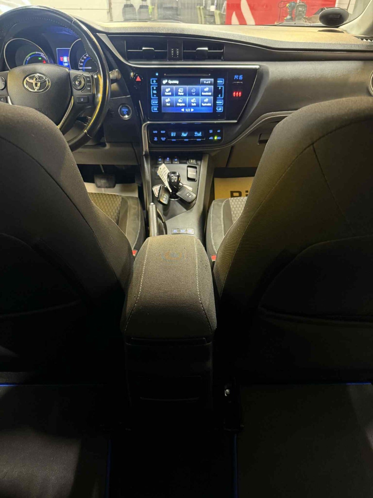 Billede af Toyota Auris 1,8 Hybrid H2 Style Touring Sports CVT