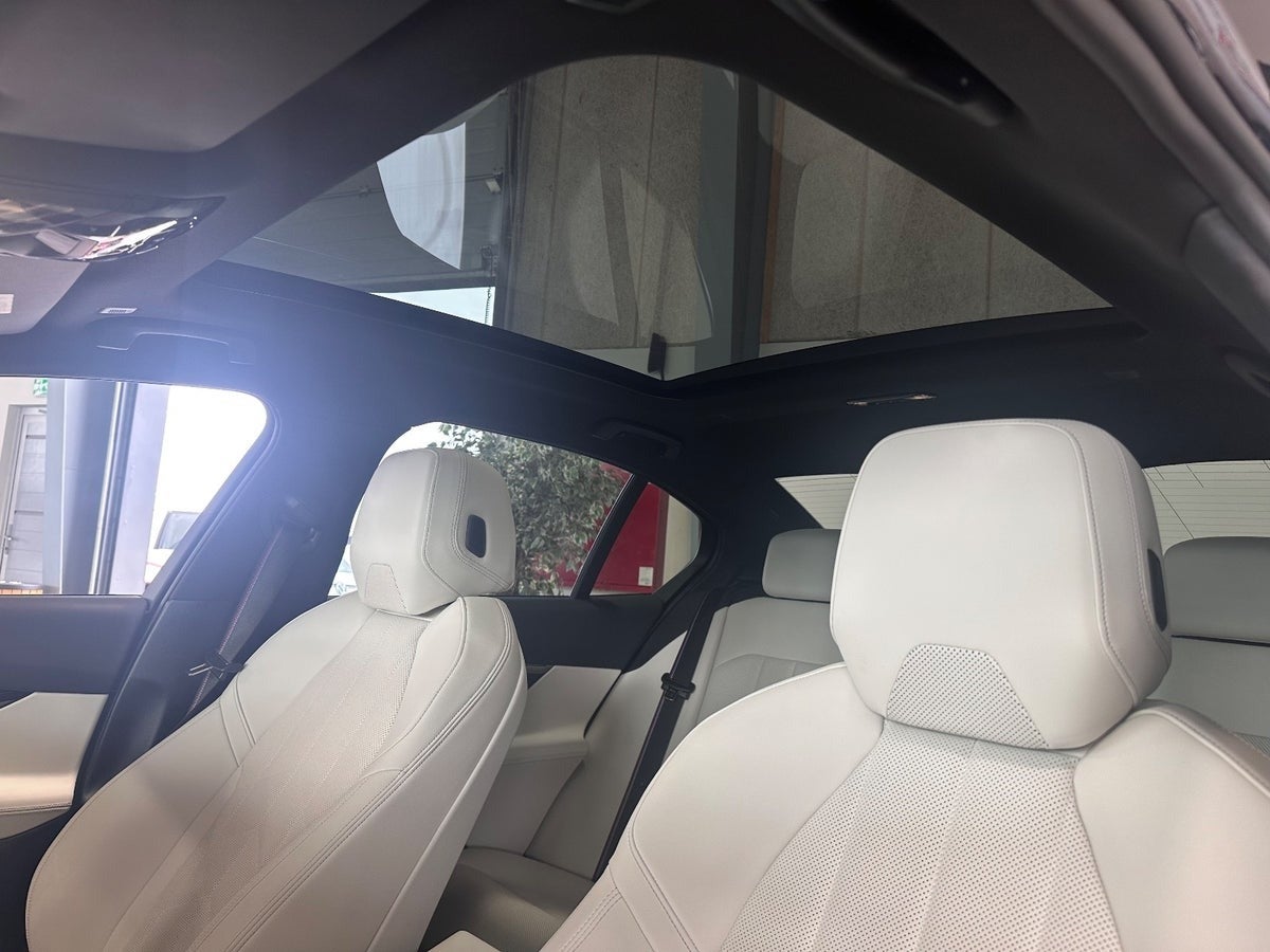 BMW i5 eDrive40 M-Sport Pro