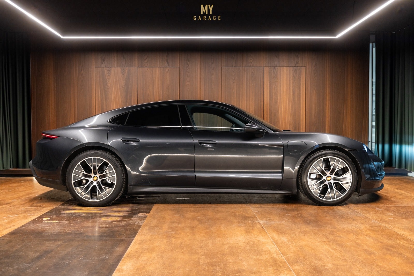 Porsche Taycan 4S - Performance+