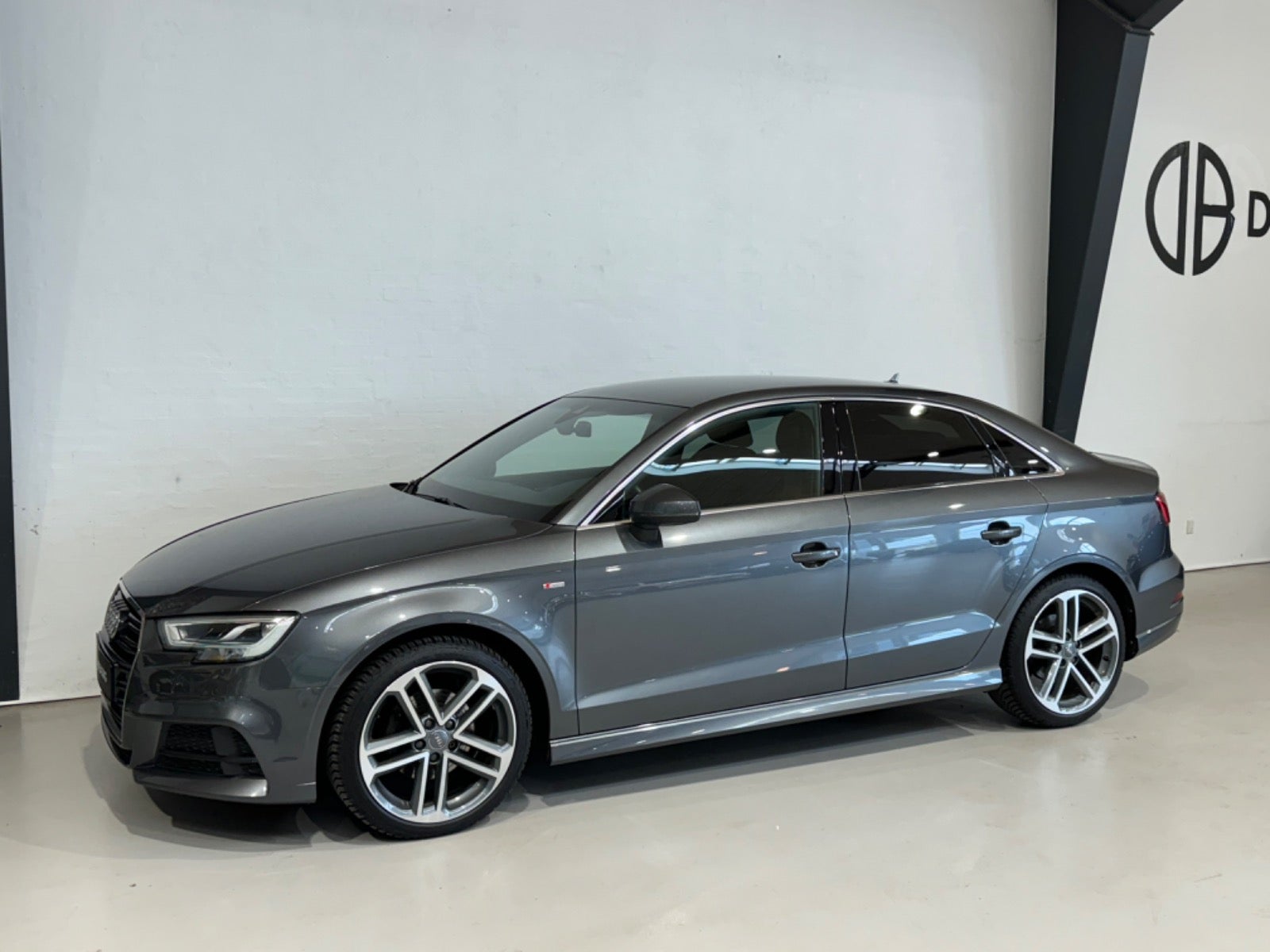 Audi A3 TDi 150 S-line S-tr. A