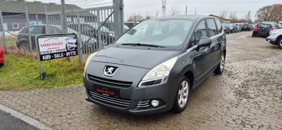 Peugeot 5008 1,6 HDi 110 Premium 7prs 5d