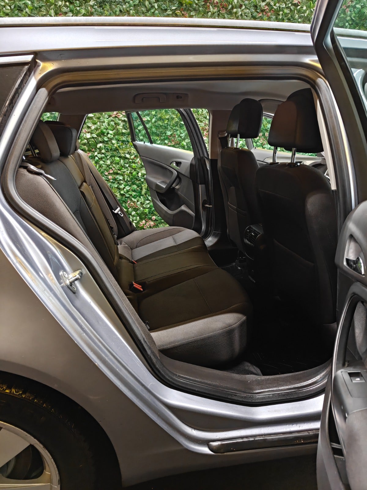 Billede af Opel Insignia 1,8 Cosmo Sports Tourer