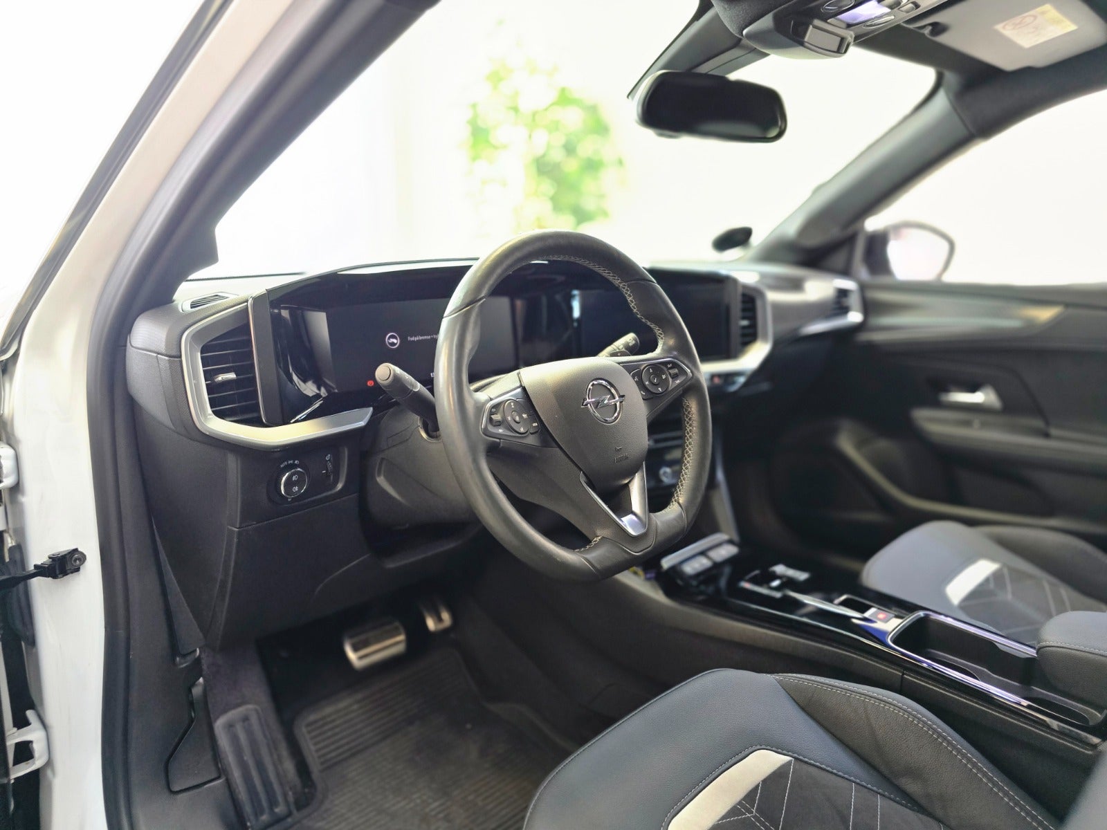 Billede af Opel Mokka 1,2 T 130 Sport aut.