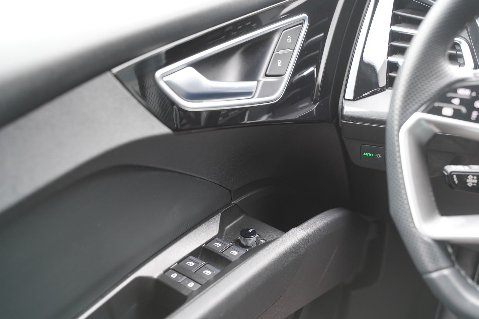 Billede af Audi Q4 e-tron 50 S-line quattro