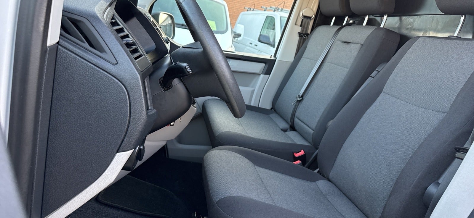 Billede af VW Transporter 2,0 TDi 114 Kassevogn kort BMT