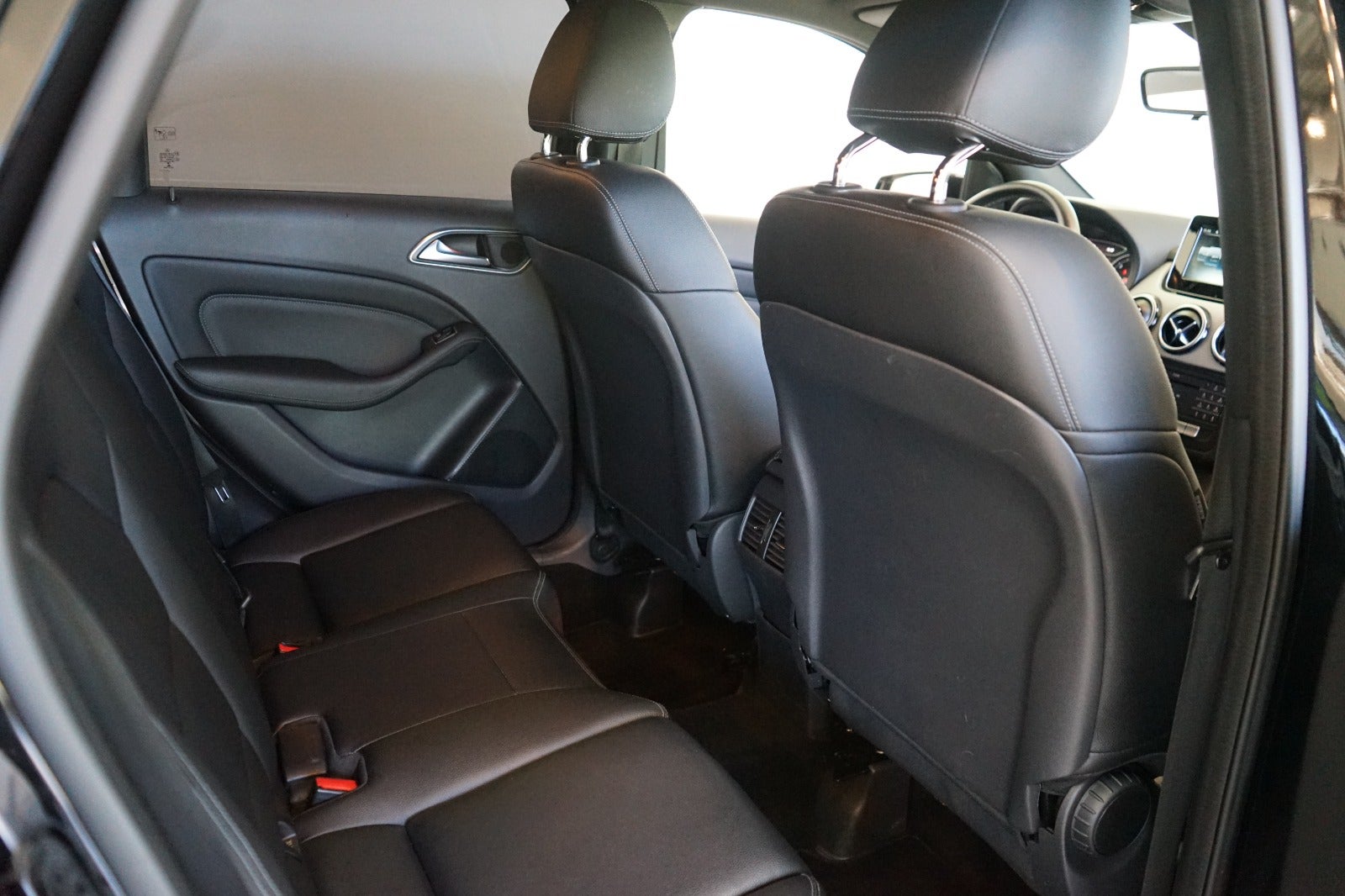 Mercedes B180