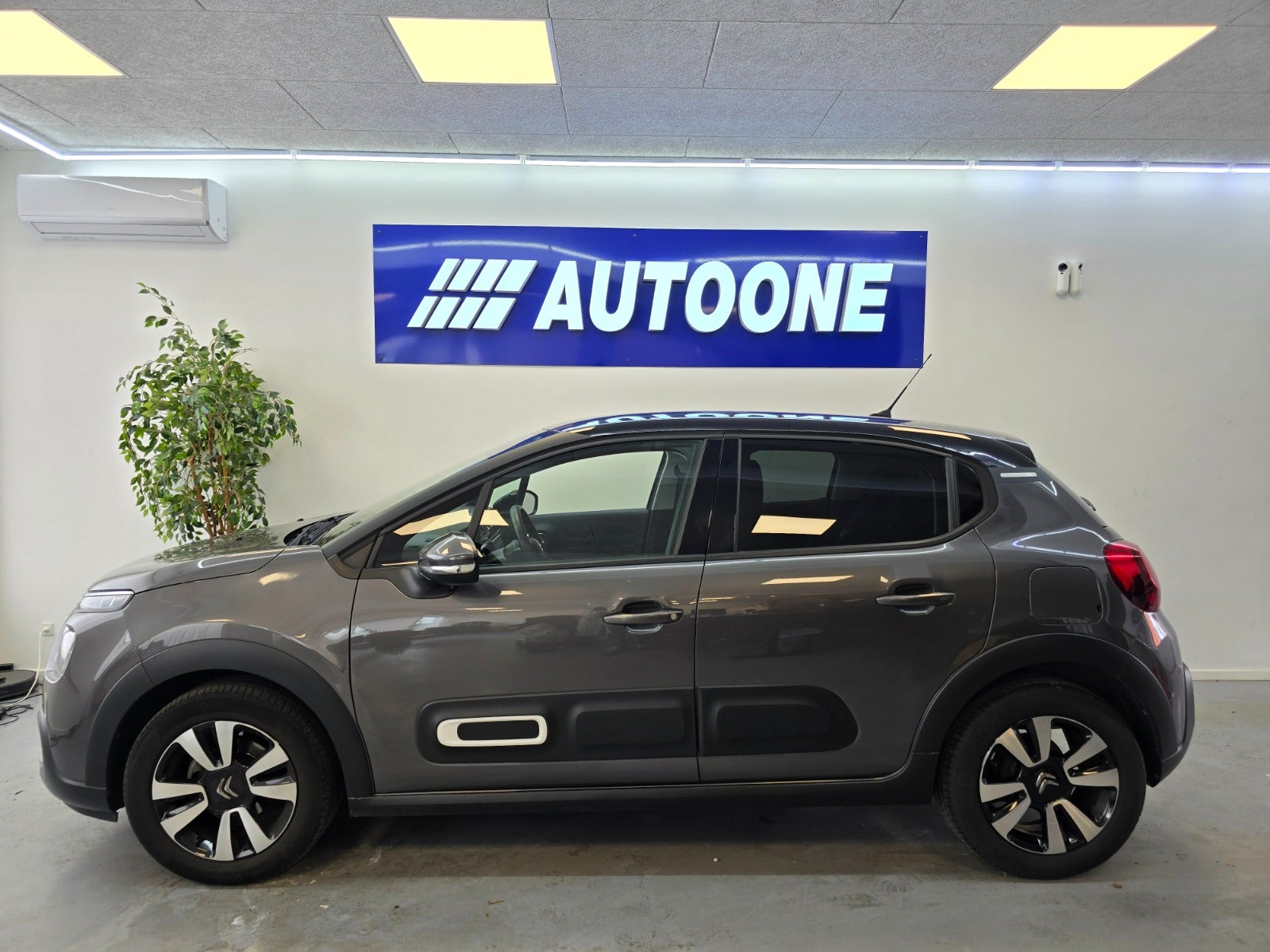 Billede af Citroën C3 1,2 PureTech 83 Shine LTD