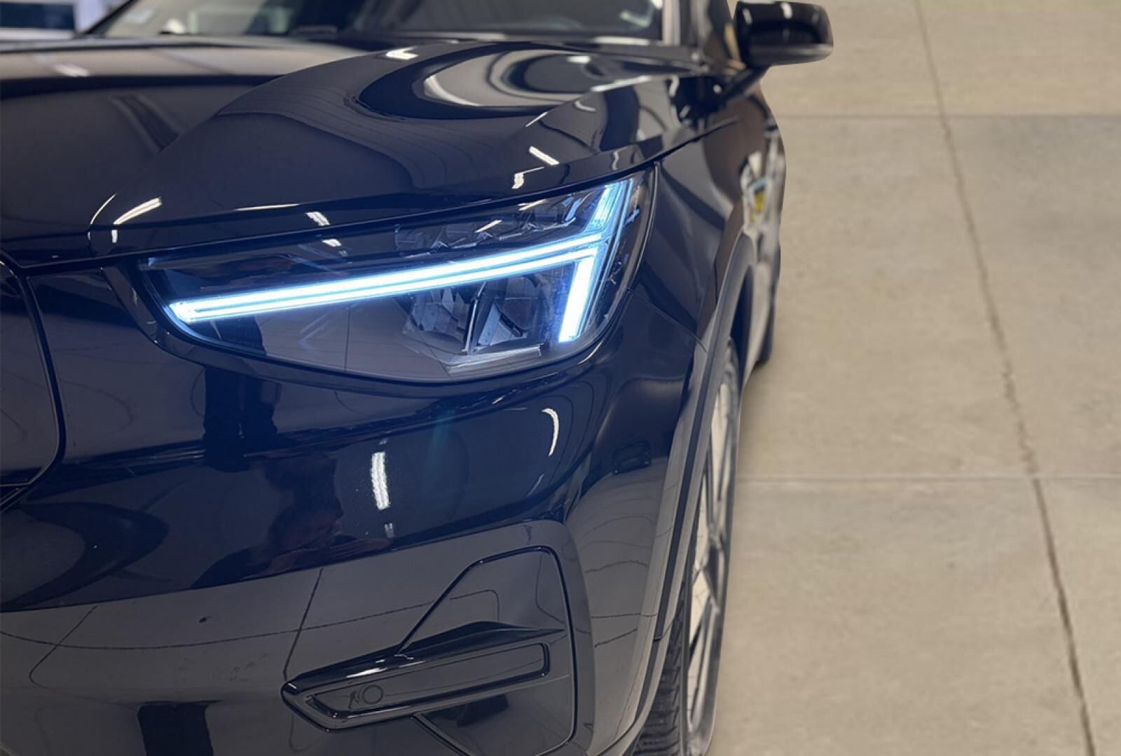 Volvo XC40 Standard Range Plus