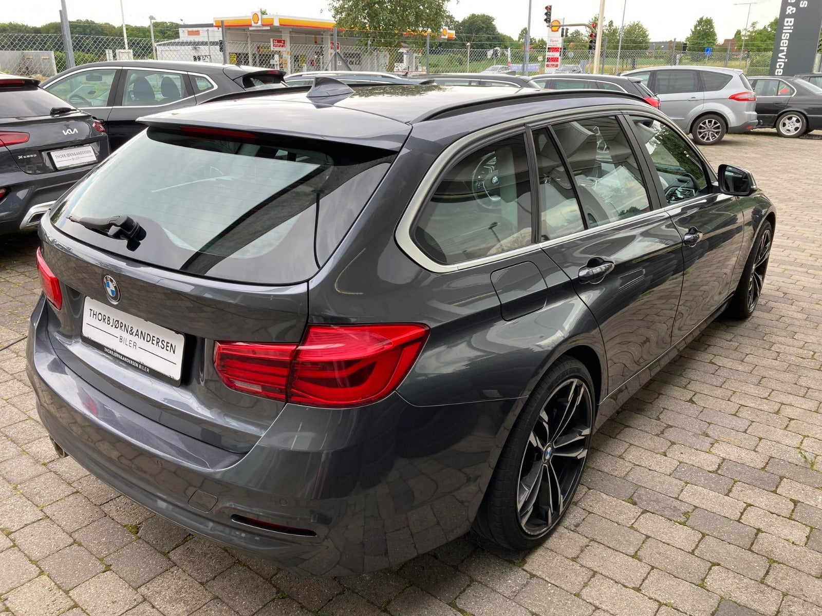 BMW 320d 2017