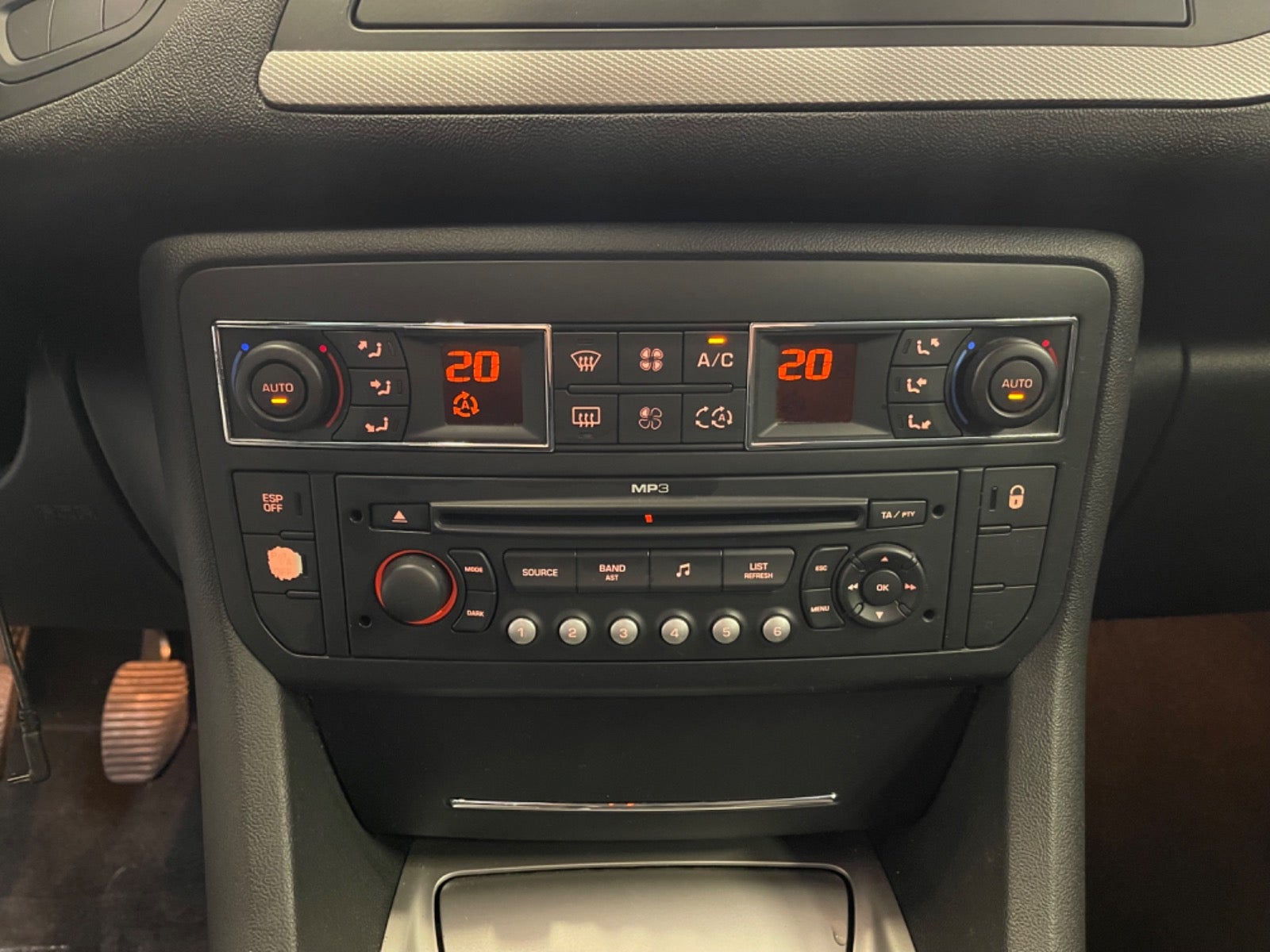 Billede af Citroën C5 2,0i 16V Dynamique Tourer